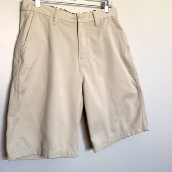 Rusty Tan Cargo Shorts 32 - Picture 4 of 15